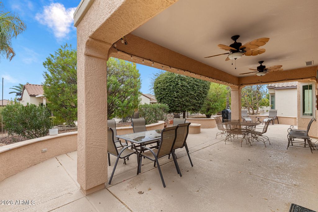 15243 W SPRINGLEAF Way, Surprise, AZ 85374 — photo 4