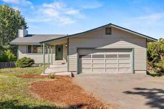 1956 N Eldorado Avenue, Klamath Falls, OR 97601