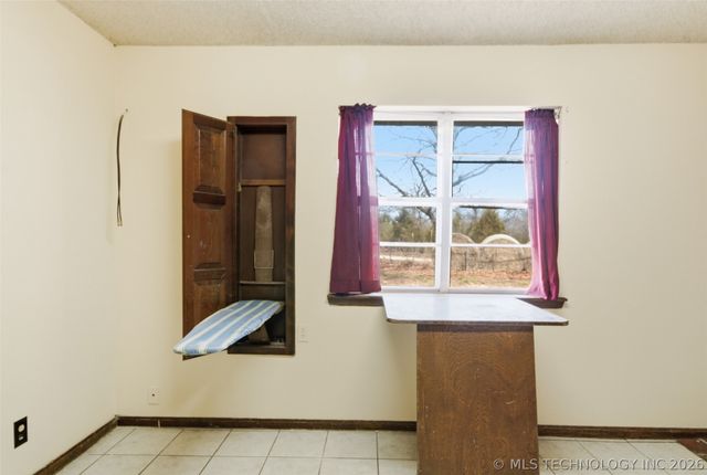 17917 E 589 Road, Inola, OK 74036