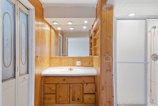 17917 E 589 Road, Inola, OK 74036