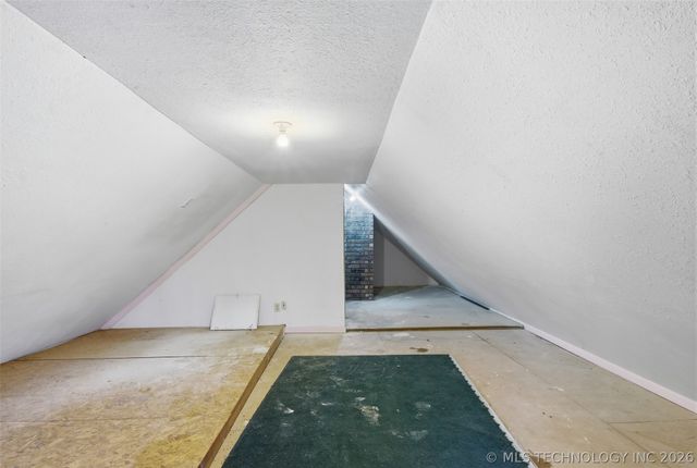 17917 E 589 Road, Inola, OK 74036