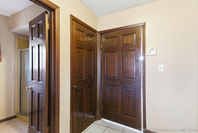 17917 E 589 Road, Inola, OK 74036