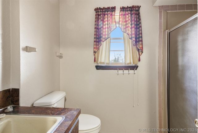 17917 E 589 Road, Inola, OK 74036