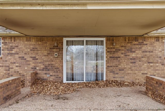 17917 E 589 Road, Inola, OK 74036