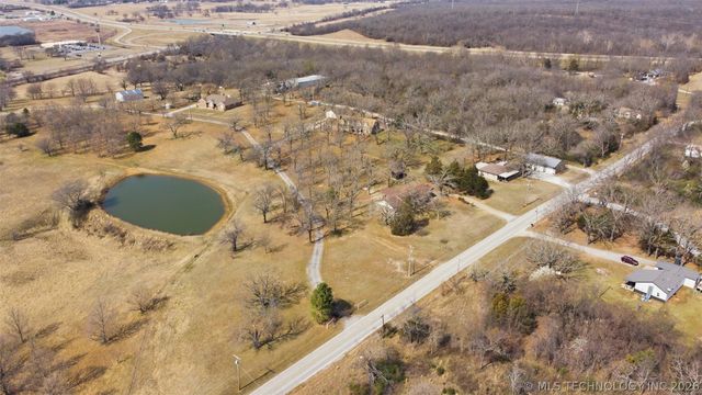 17917 E 589 Road, Inola, OK 74036