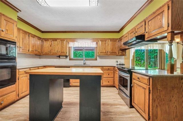 314 Winding Stream Trail, Conyers, GA 30094