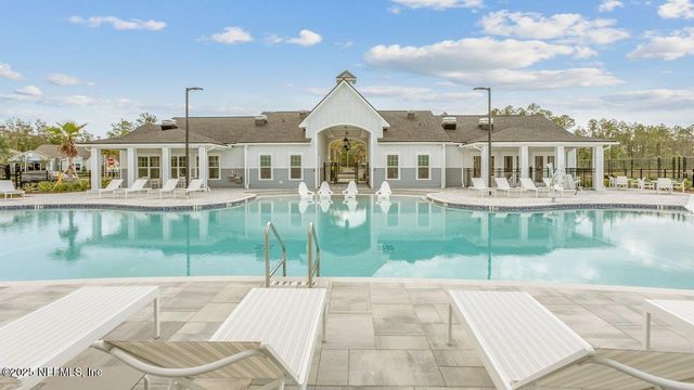 152 GREENWOOD Drive, Palm Coast, FL 32137