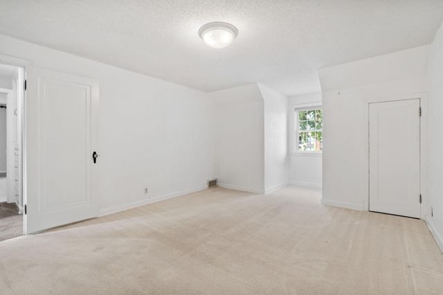 223 E River Parkway, Champlin, MN 55316