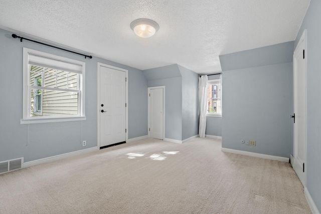 223 E River Parkway, Champlin, MN 55316