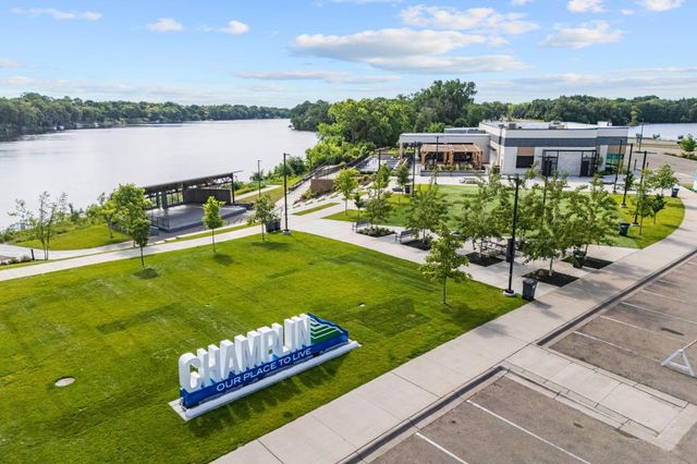 223 E River Parkway, Champlin, MN 55316
