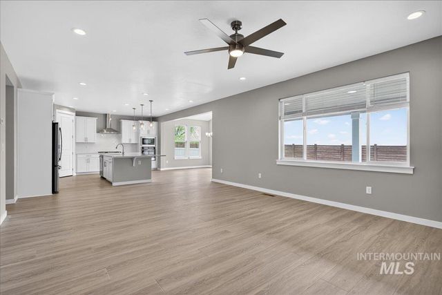 3779 S Anise Ave, Nampa, ID 83686