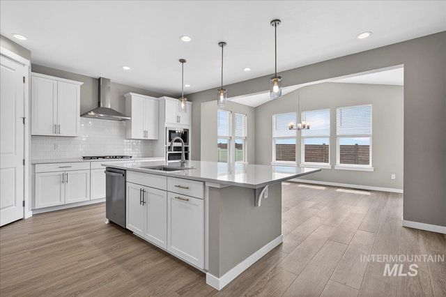 3779 S Anise Ave, Nampa, ID 83686