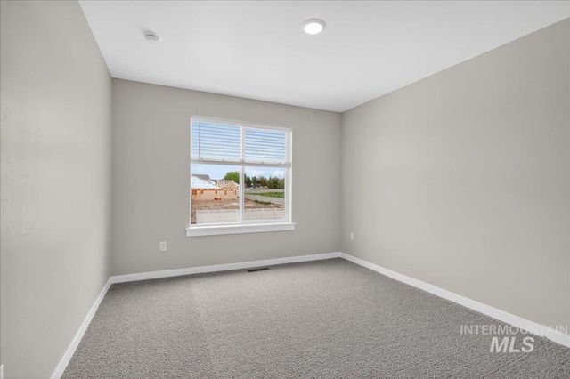 3779 S Anise Ave, Nampa, ID 83686
