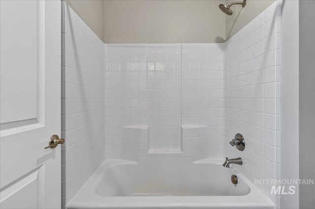 3779 S Anise Ave, Nampa, ID 83686