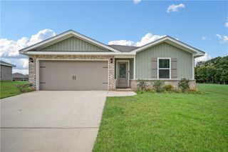 2613 Windmere E Drive, Semmes, AL 36575