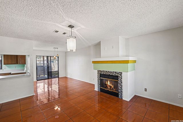 6858 Cape Meadow, Converse, TX 78109