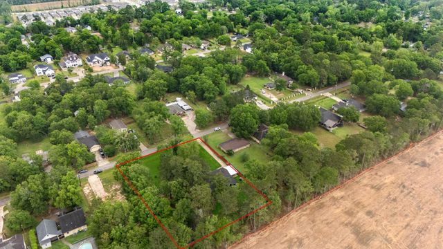 3680 White Oak Drive, Conroe, TX 77301