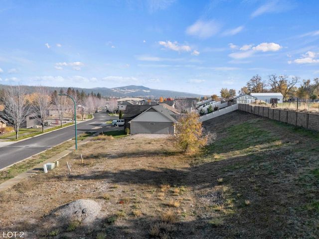 11414 E Coyote Rock Dr, Spokane Valley, WA 99206