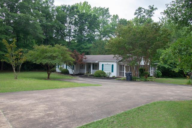 120 Mallory Drive, Lagrange, GA 30241