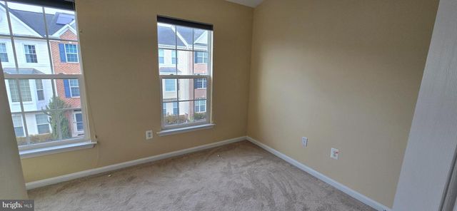 2630 RAPTOR DR, Odenton, MD 21113