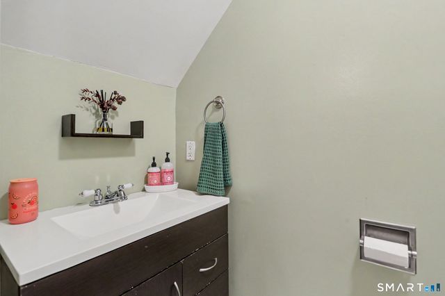 186 Stillwater Avenue 137, Stamford, CT 06902