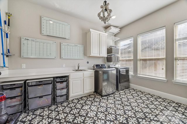 9815 Mount Whitney, Missouri City, TX 77459