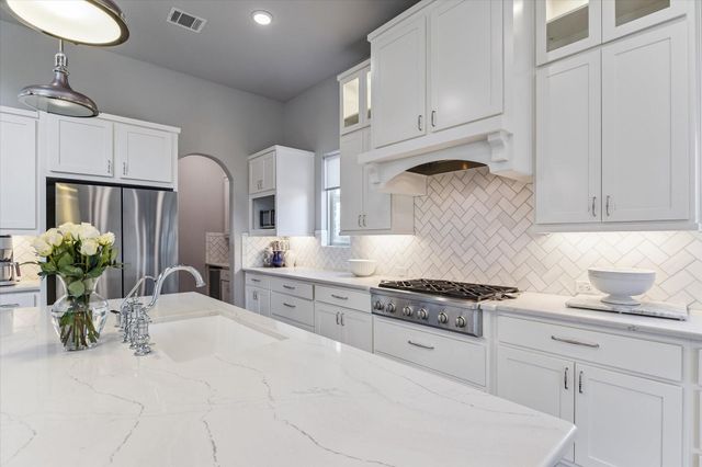 9815 Mount Whitney, Missouri City, TX 77459