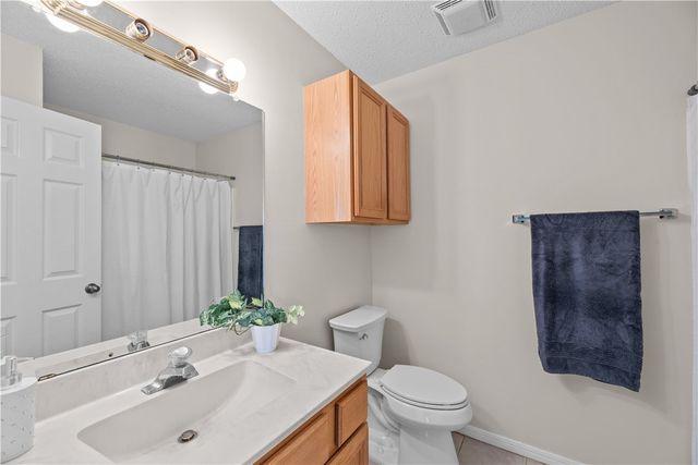 2304 Barcelona Dr, Ingleside, TX 78362