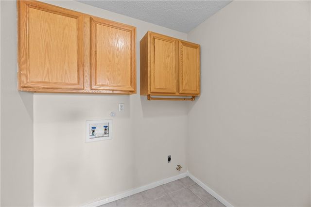 2304 Barcelona Dr, Ingleside, TX 78362