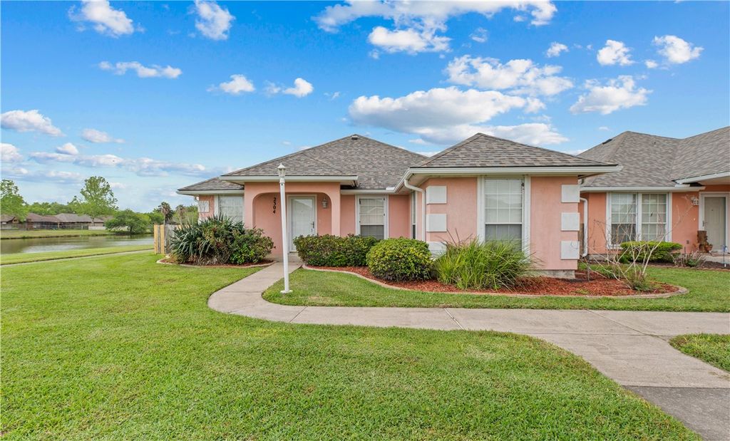 2304 Barcelona Dr, Ingleside, TX 78362
