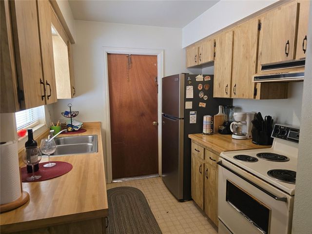 6655 SE 38TH COURT, Ocala, FL 34480