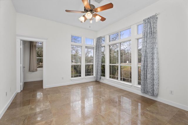 12061 Oak Forest Lane, Conroe, TX 77385