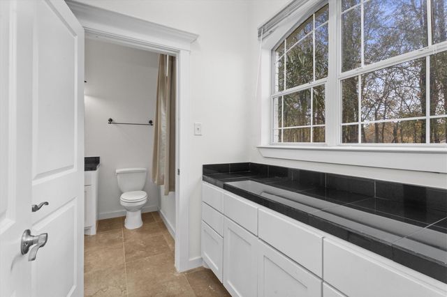 12061 Oak Forest Lane, Conroe, TX 77385