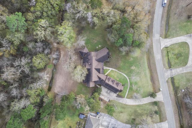 12061 Oak Forest Lane, Conroe, TX 77385