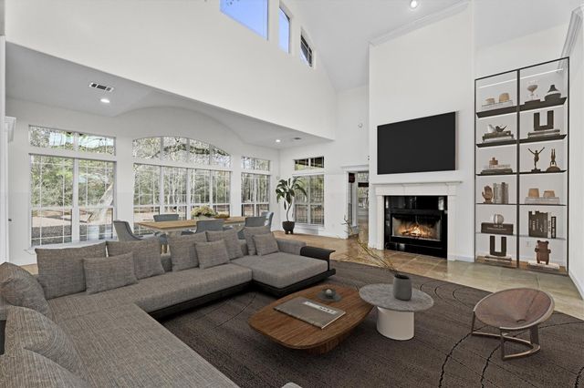 12061 Oak Forest Lane, Conroe, TX 77385