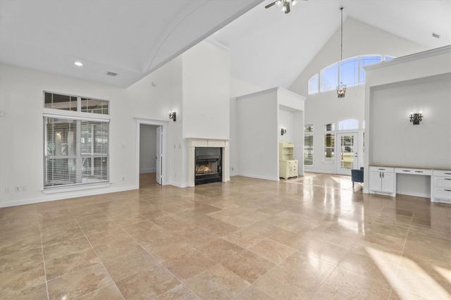 12061 Oak Forest Lane, Conroe, TX 77385