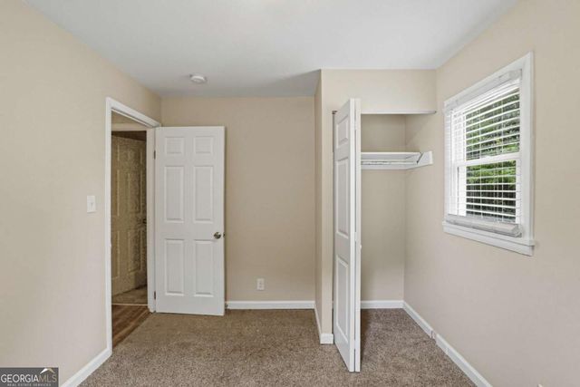 836 Amber Place NW, Atlanta, GA 30331