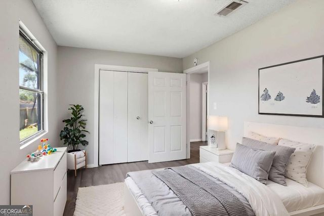836 Amber Place NW, Atlanta, GA 30331