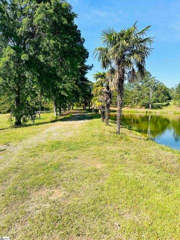 206 Bull Hill Road, Gray Court, SC 29645