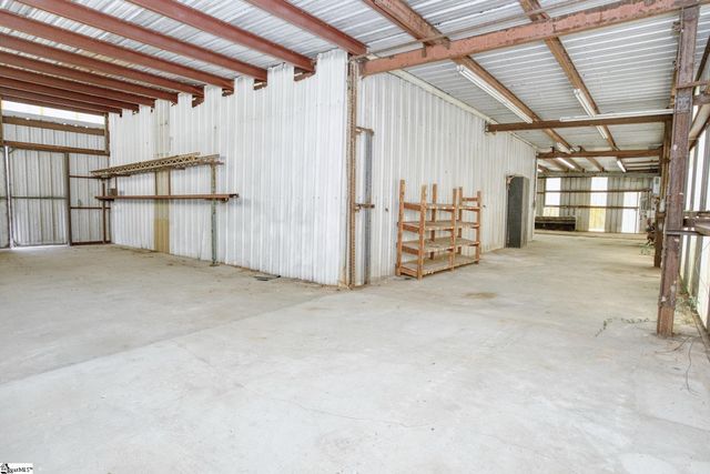 206 Bull Hill Road, Gray Court, SC 29645