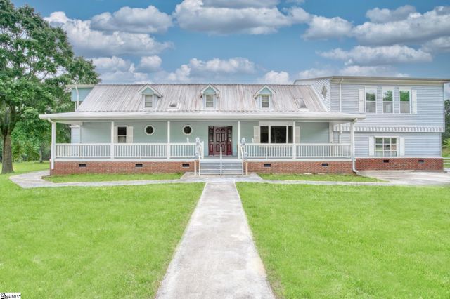 206 Bull Hill Road, Gray Court, SC 29645