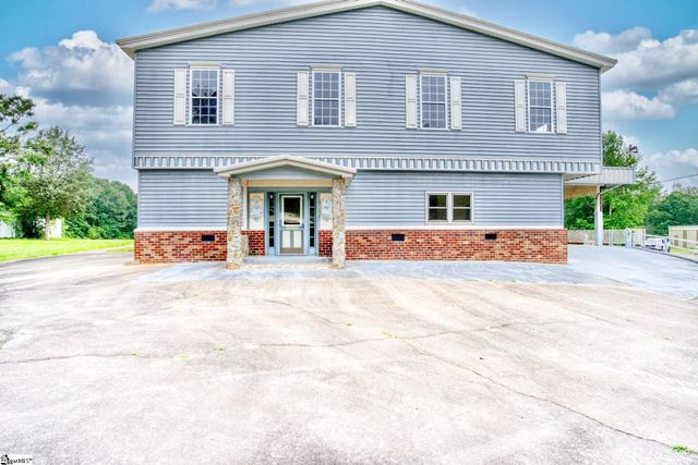 206 Bull Hill Road, Gray Court, SC 29645