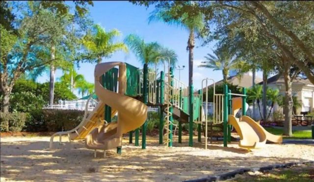 2310 SILVER PALM DRIVE 302, Kissimmee, FL 34747