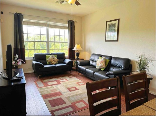 2310 SILVER PALM DRIVE 302, Kissimmee, FL 34747