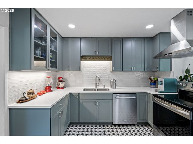 1572 WILSON Ct, Eugene, OR 97402
