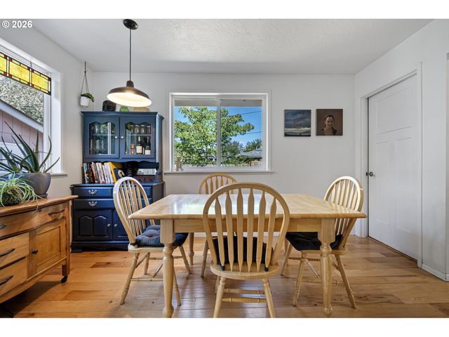 1572 WILSON Ct, Eugene, OR 97402