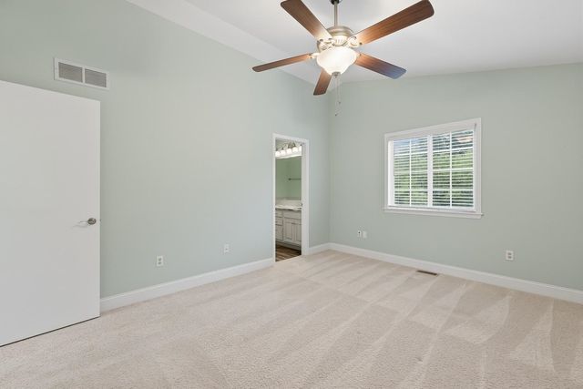 2438 N Tamarisk St, Derby, KS 67037
