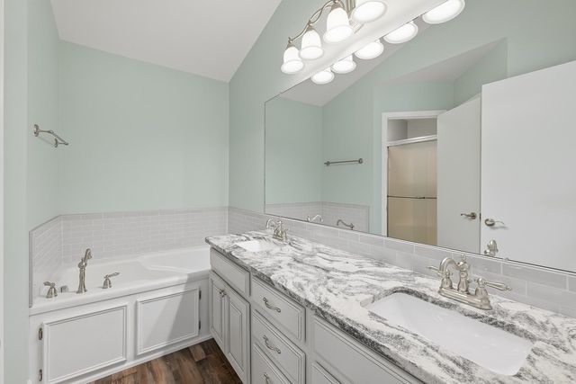 2438 N Tamarisk St, Derby, KS 67037