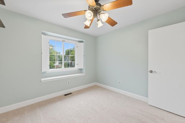2438 N Tamarisk St, Derby, KS 67037