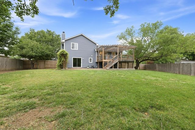 2438 N Tamarisk St, Derby, KS 67037